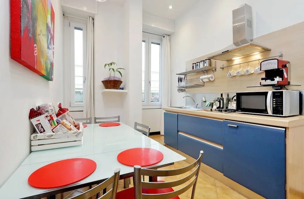 Chic Modern Apartment - photo 16
