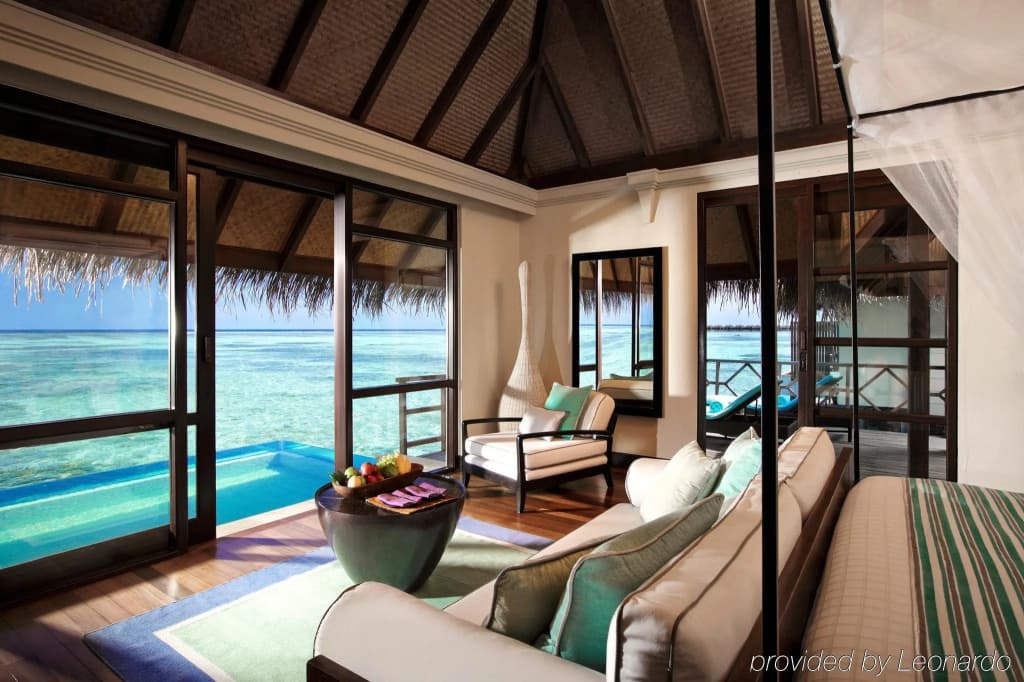 Four Seasons Resort Maldives at Kuda Huraa - photo 11