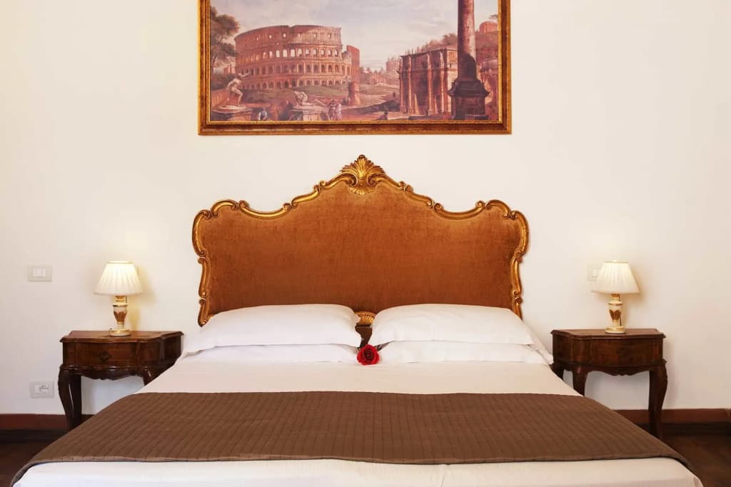 Pantheon Inn - photo 5