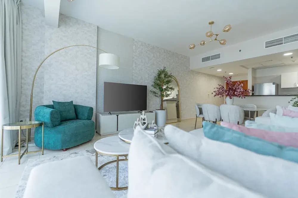 Iconic 2BR in Skycourt Dubailand - photo 6
