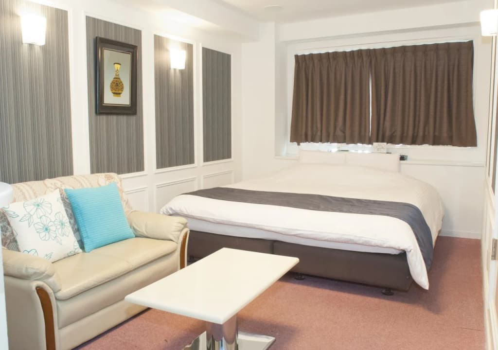 Hotel L - main photo