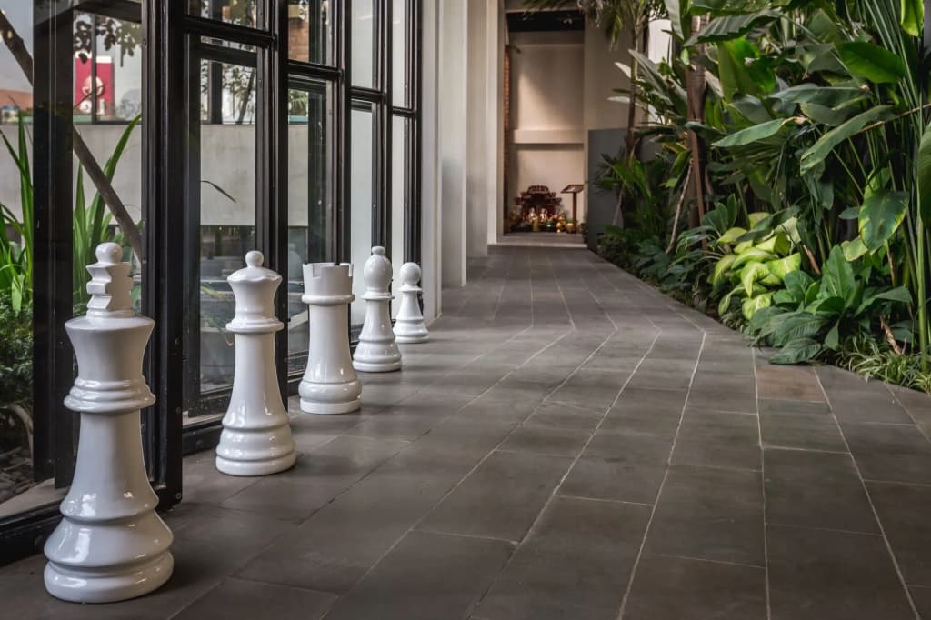 The Aviary Hotel - photo 23