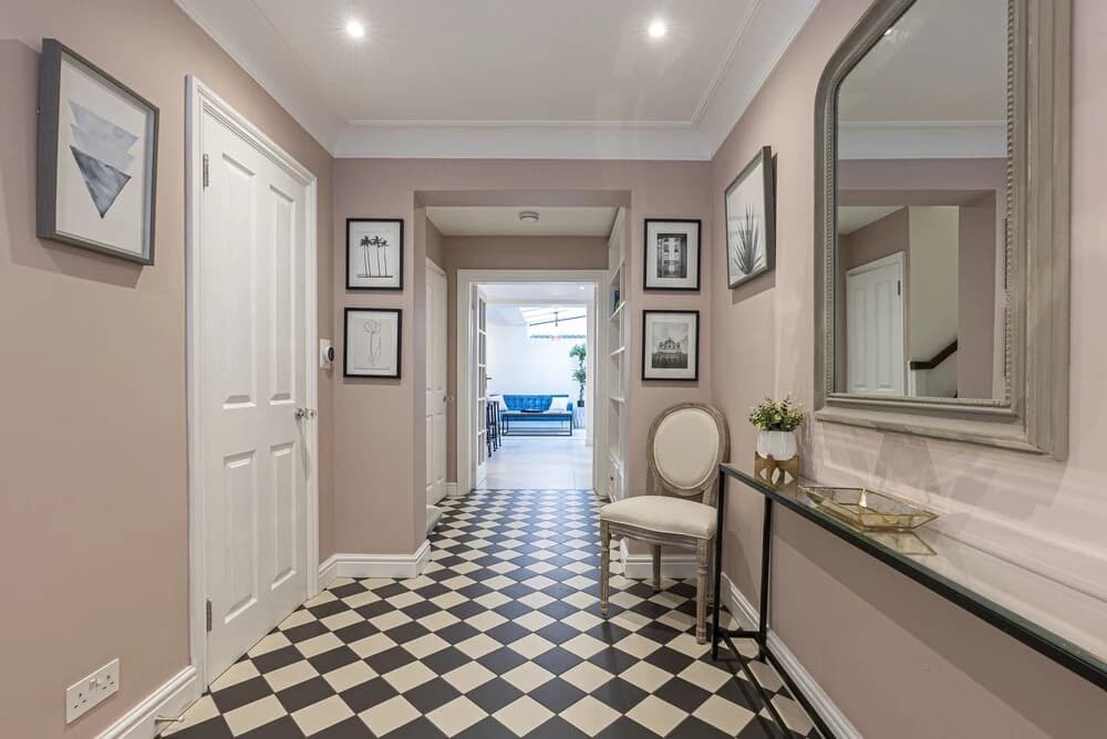 JOIVY Exclusive 3Br Home W/ Terrace In Chelsea - photo 11