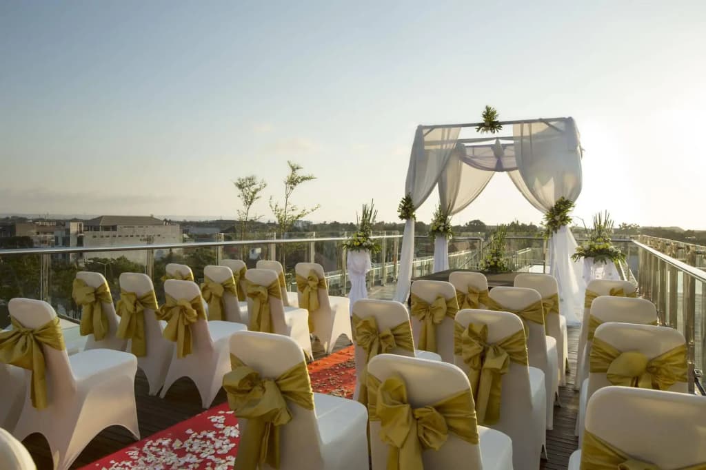 Hotel Santika Seminyak - photo 23