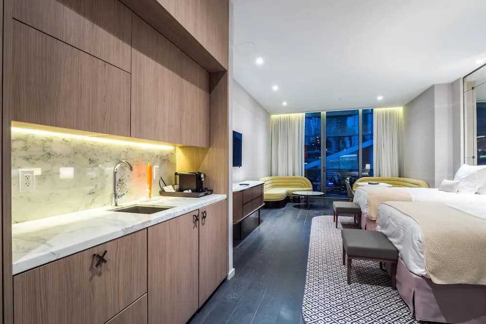 Suites at SLS LUX Brickell managed by CE - photo 17