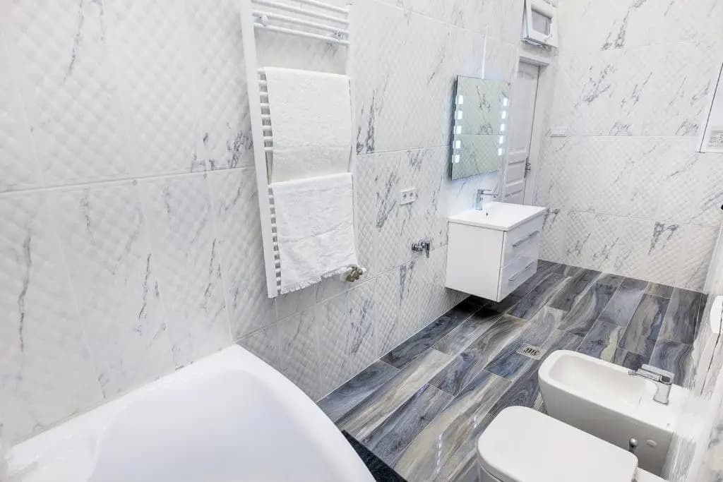 Royale Apartment - photo 14