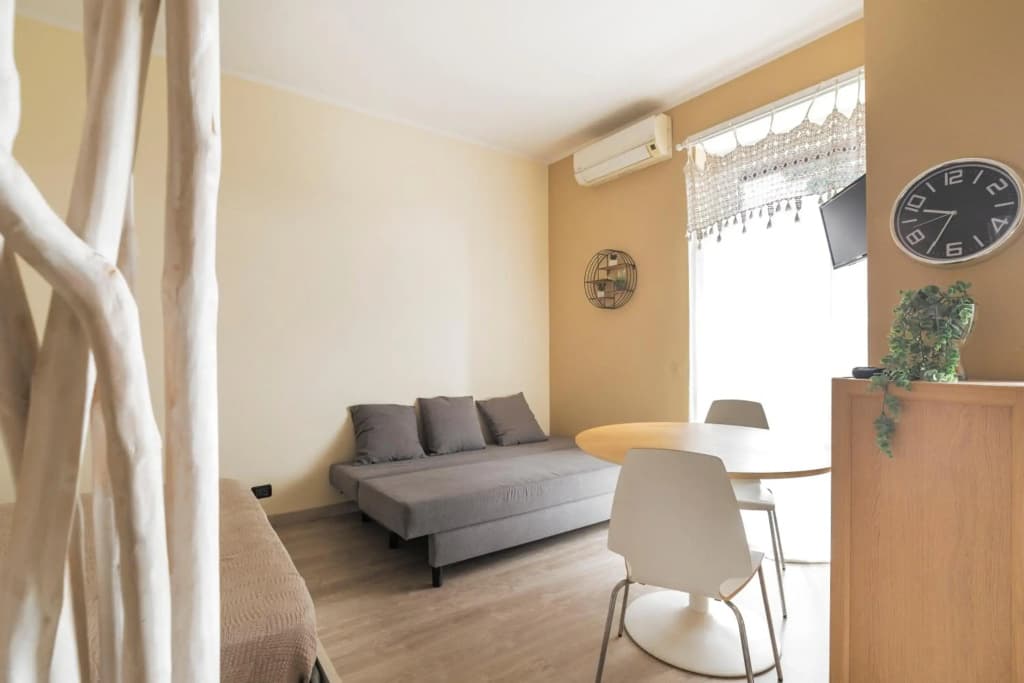 Pasteur Modern Studio with Terrace! - photo 2