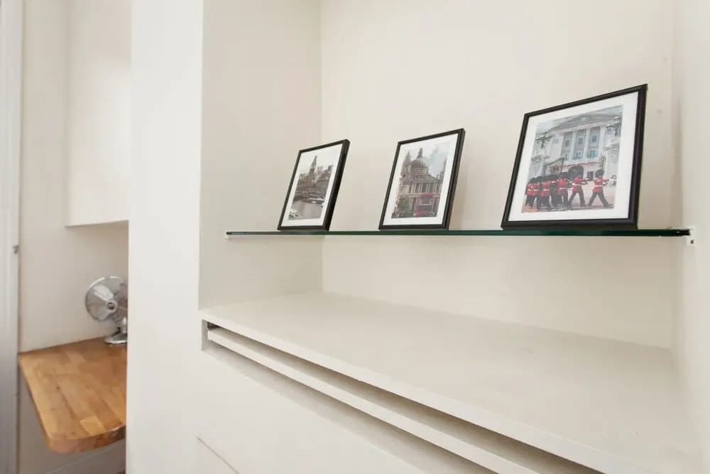 Oxford Street Soho Fitzrovia BasicStudio - photo 11