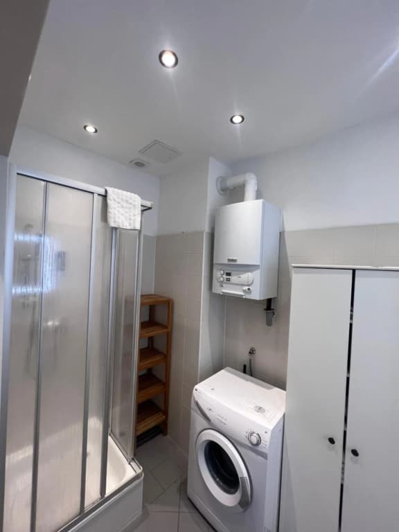 Urban Serviced Apartments - photo 8