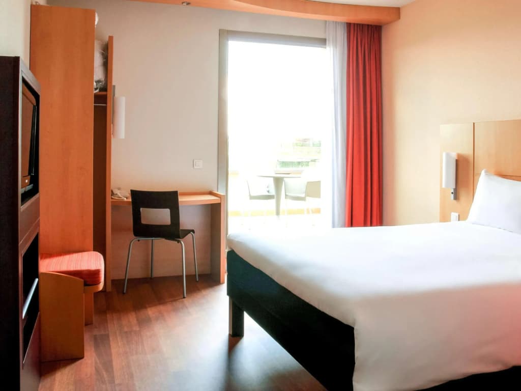 ibis Madrid Centro Las Ventas - photo 5