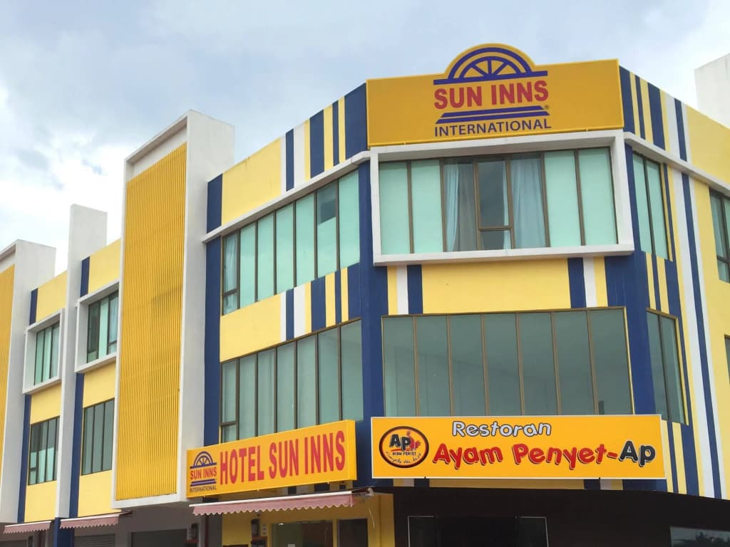 Sun Inns Hotel Pasir Penambang - photo 1