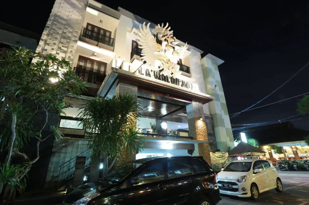 La Walon Hotel - photo 1