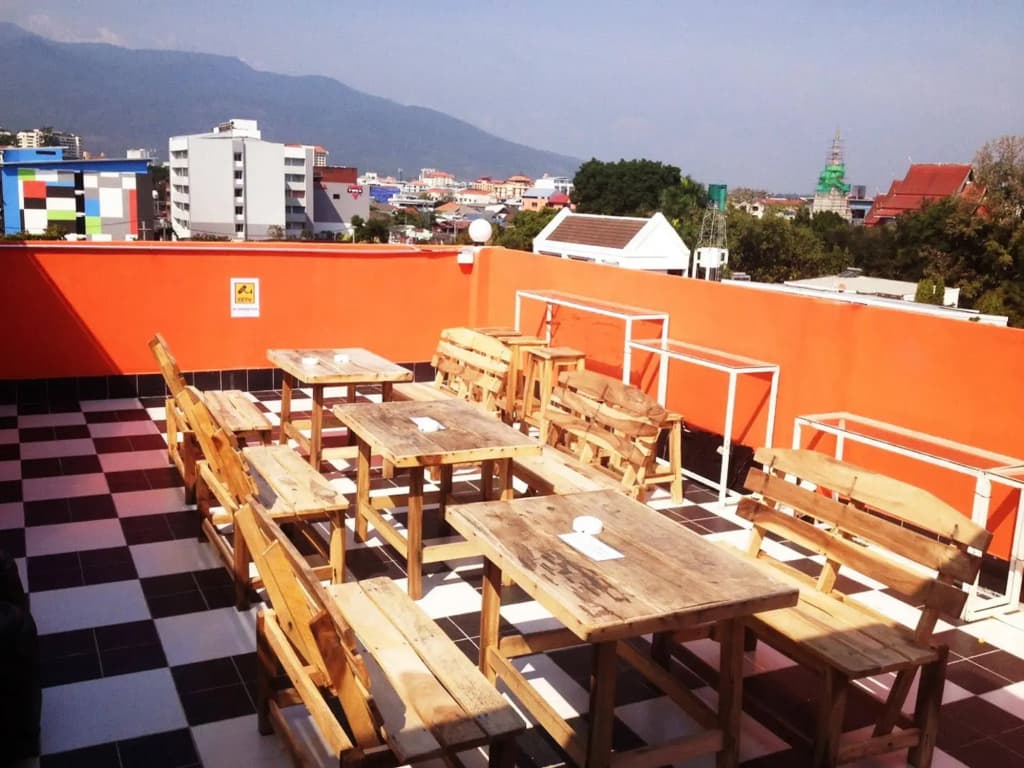 Safe and Sound Hostel - photo 16