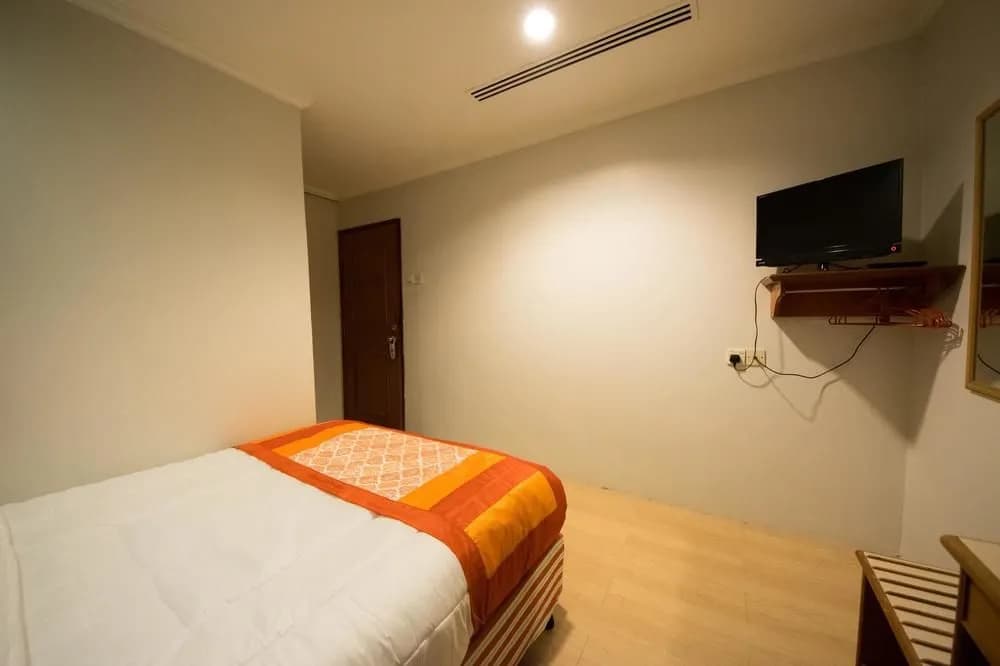 OYO 111 Hotel China Town Inn - photo 6
