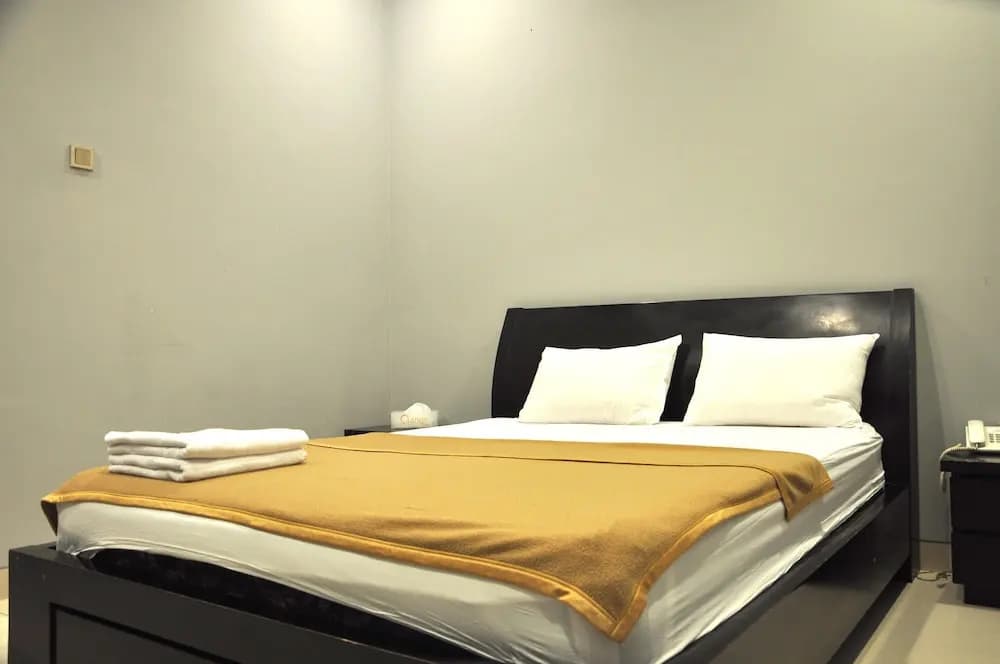 Orange Inn Hotel Mangga Besar - photo 22