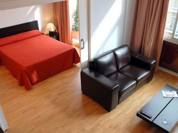 Aparthotel Madrid Albufera - photo 6