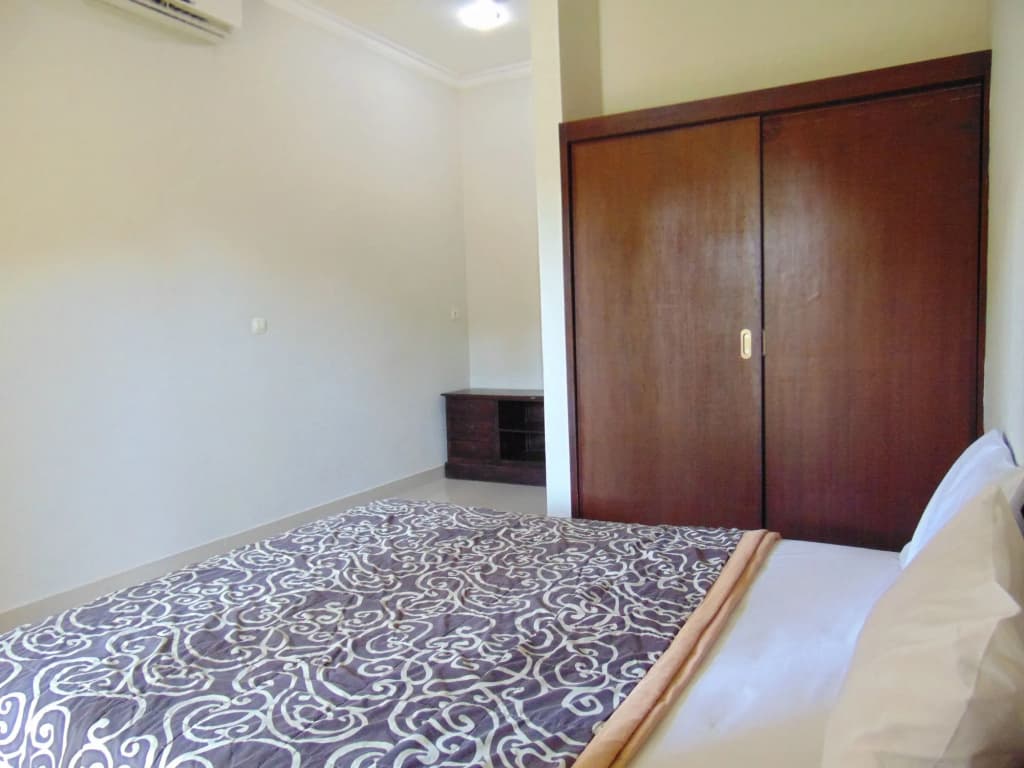 Baik Baik Homestay - photo 2
