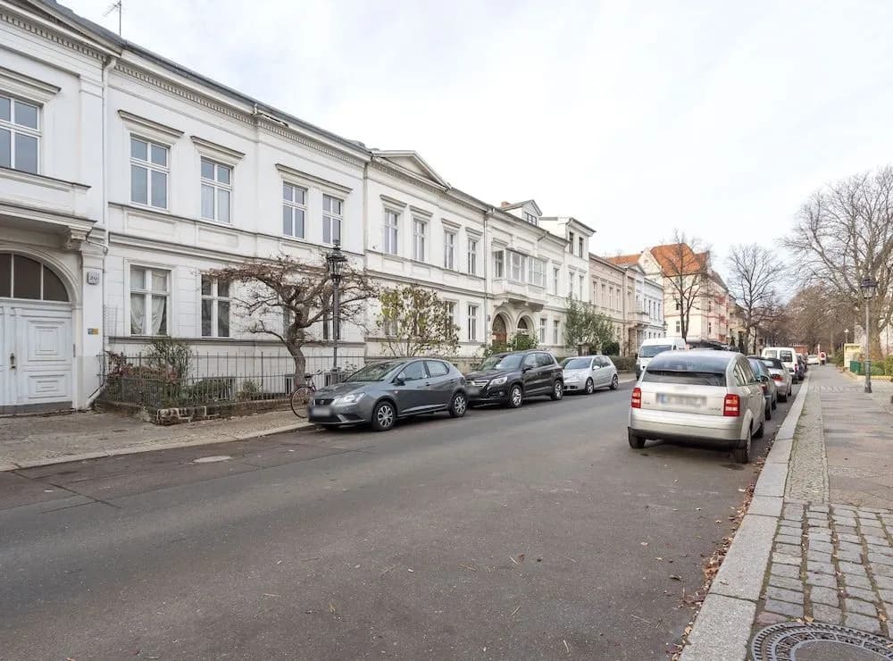 Primeflats - Lofts am Flugfeld Tempelhof - photo 13