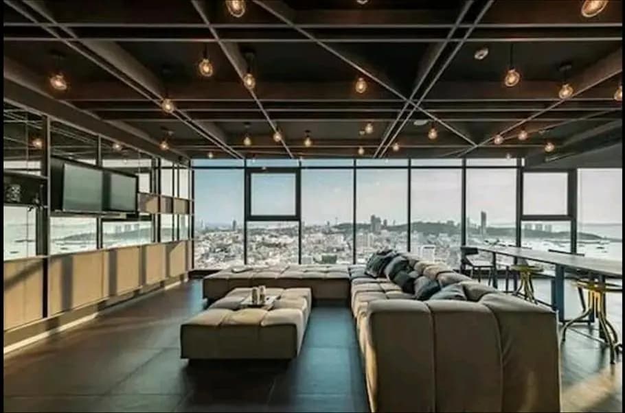 The Base Apartment by Coco - photo 10