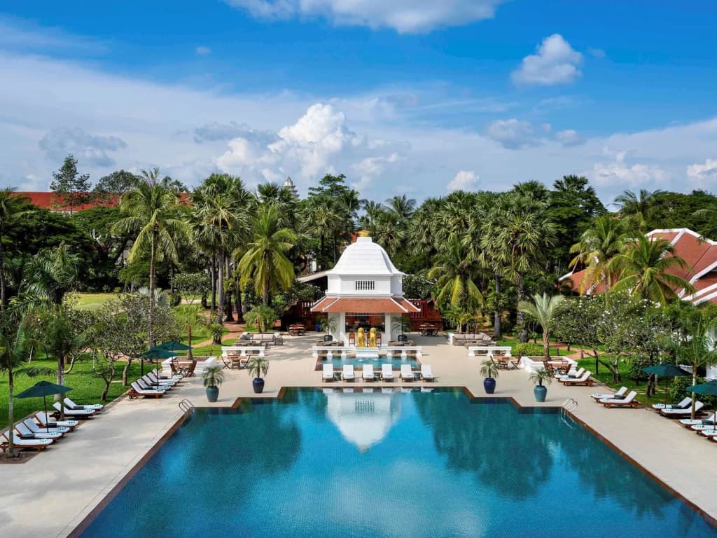 Raffles Grand Hotel d'Angkor - photo 14