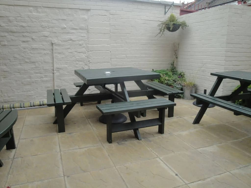 Beaconsfield Hotel - photo 12