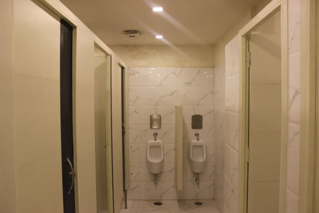 Joey's Hostel - photo 10