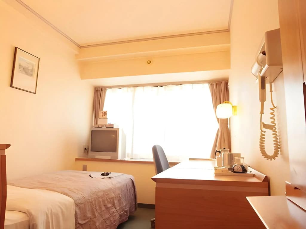 Mitaka City Hotel - photo 4