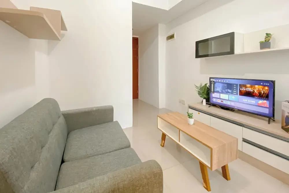 Simple Grey 1Br At Vittoria Residence Apartment - photo 7