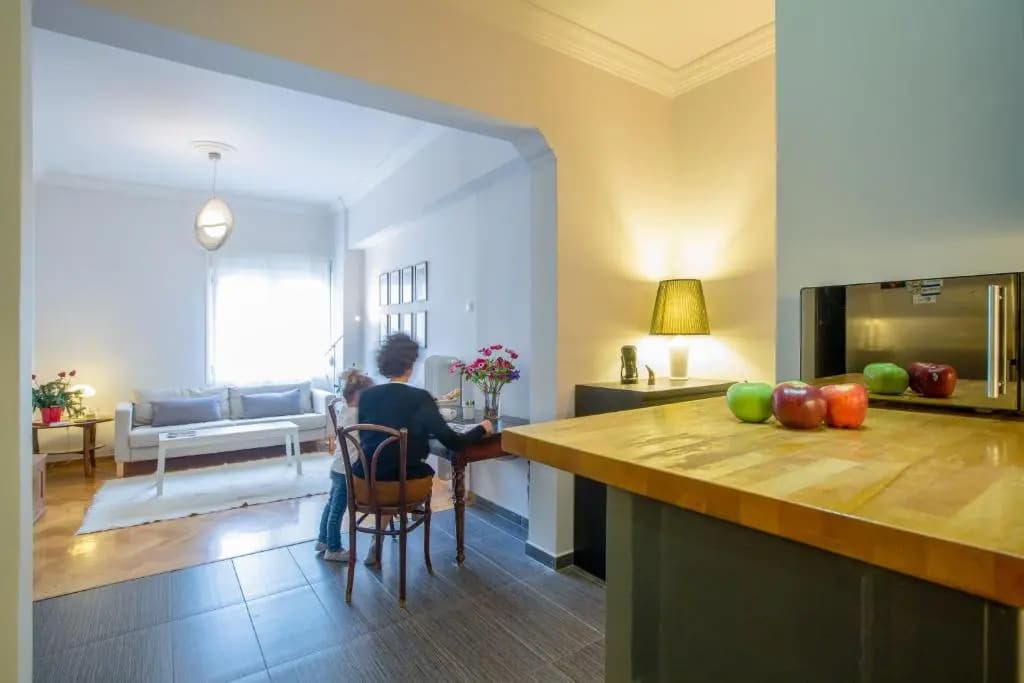 Acropolis Now! 2BR in central Athens - photo 3