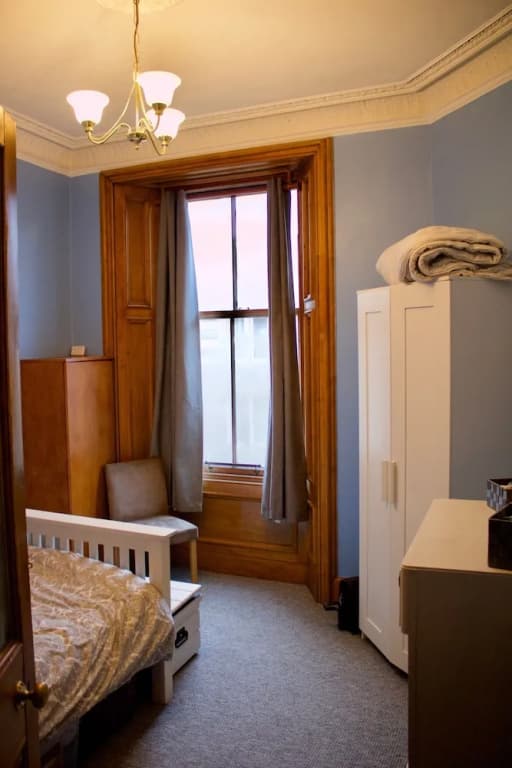 1 Bedroom Flat Off Leith Walk - photo 5
