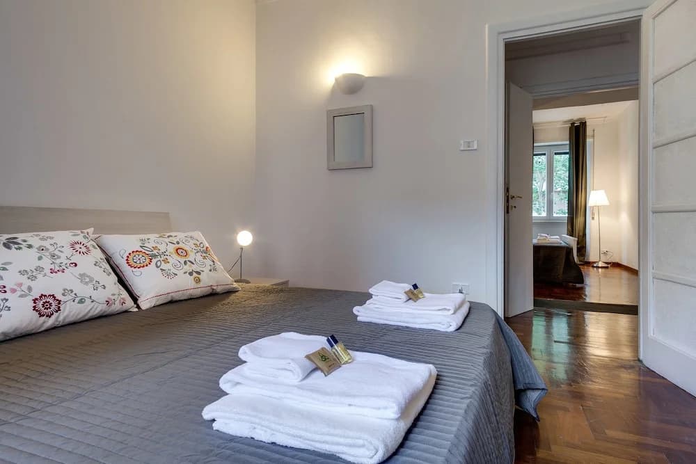 Travel & Stay - Mirabello - photo 8