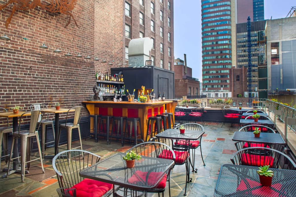 The Roger Smith Hotel - photo 34