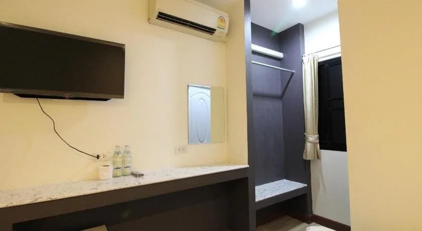 Chaiwat Guesthouse - photo 4