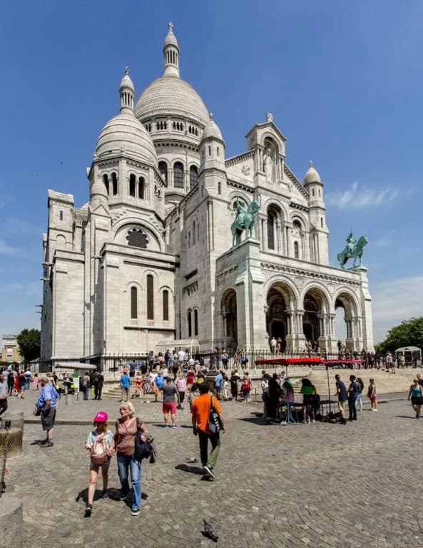 Sacre Coeur Sights - photo 13