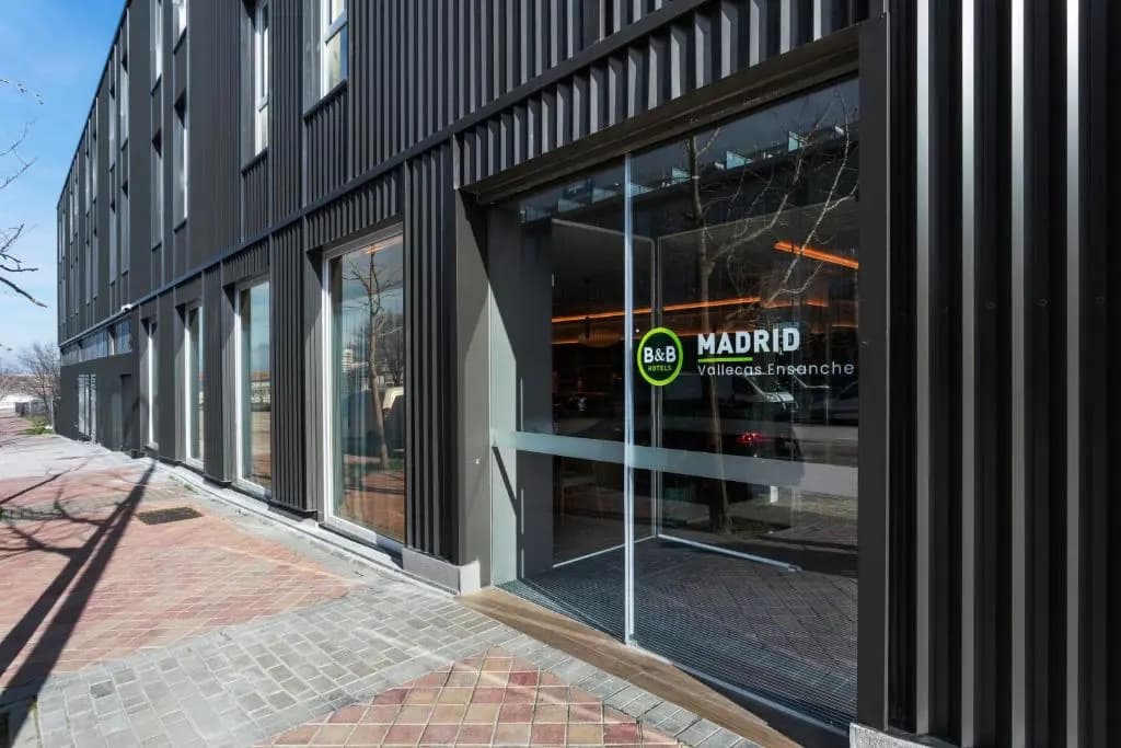 B&B HOTEL Madrid Vallecas Ensanche - photo 28