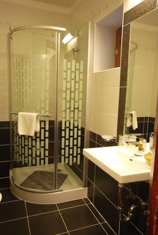 Amadeus Hotel - photo 10
