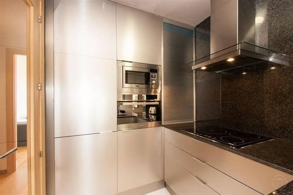 Eixample Dret Roger de Flor Rossello - Four Br - photo 15