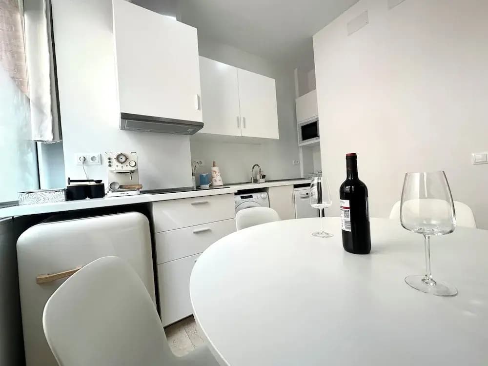 Apartamentos Avenida América - photo 13