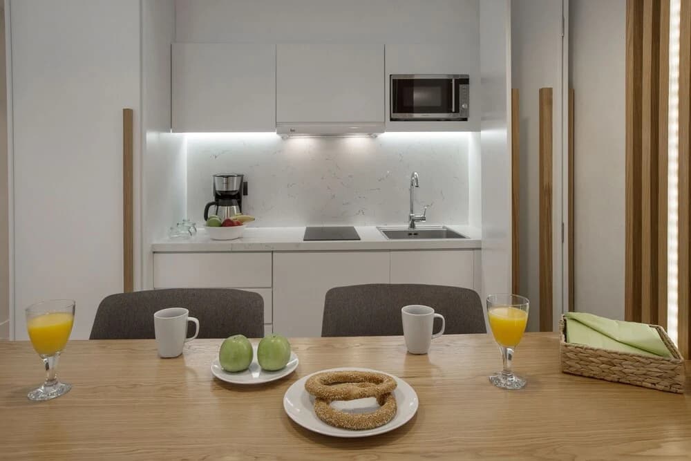 Nikis Suites Syntagma-Plaka 3 by GHH - photo 9