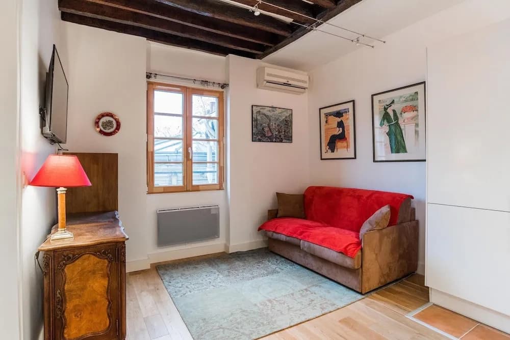 Temple - Le Marais Apartment - photo 6
