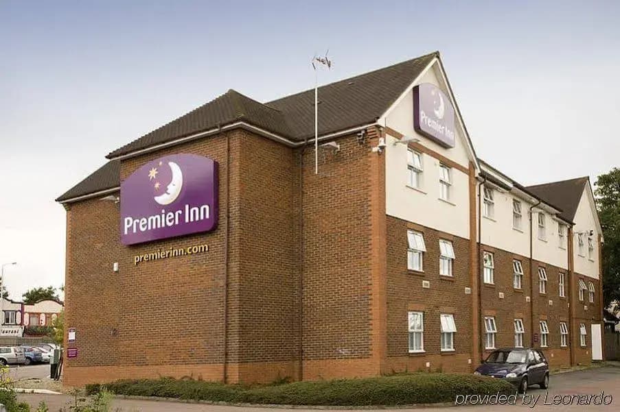 Premier Inn London Ilford - photo 1