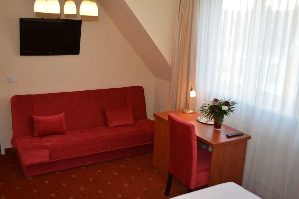 Atlas Berlin Hotel - photo 26