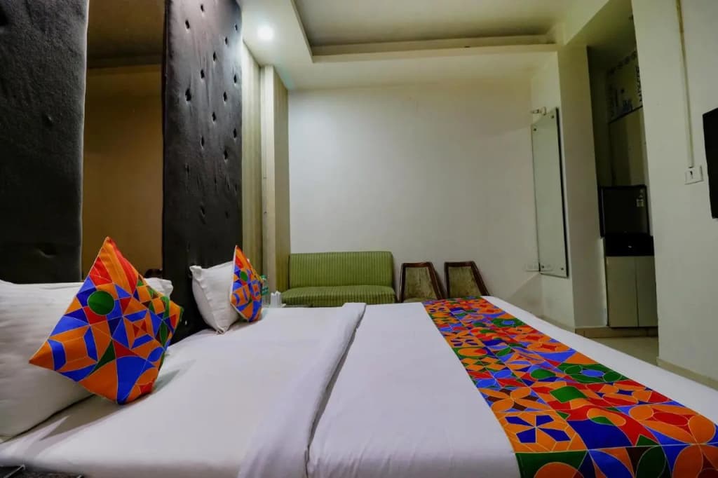 FabHotel Yug Villa - photo 20