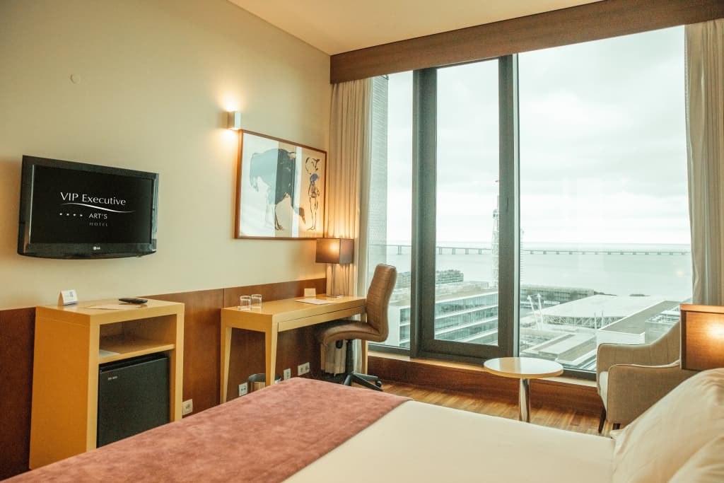 VIP Executive Art's Hotel - photo 7