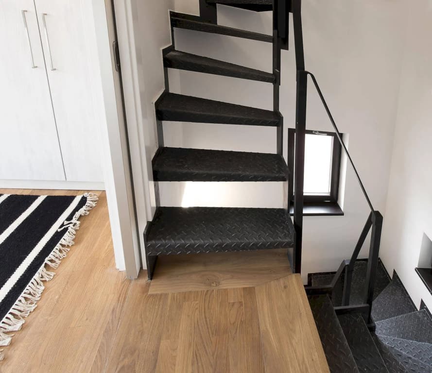 4 Arts Apartments by Adrez Living - photo 10