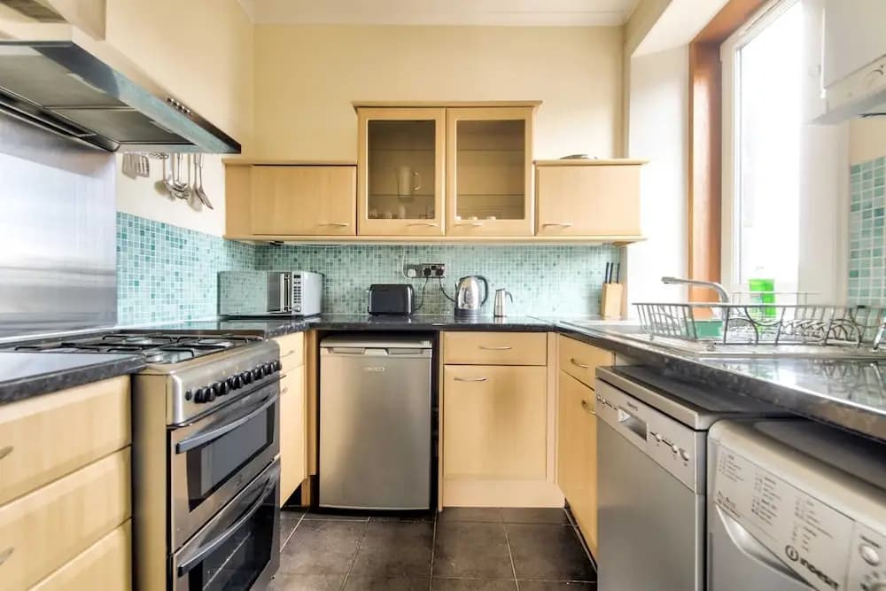 Central location! 2BDR Flat in Haymarket - photo 10