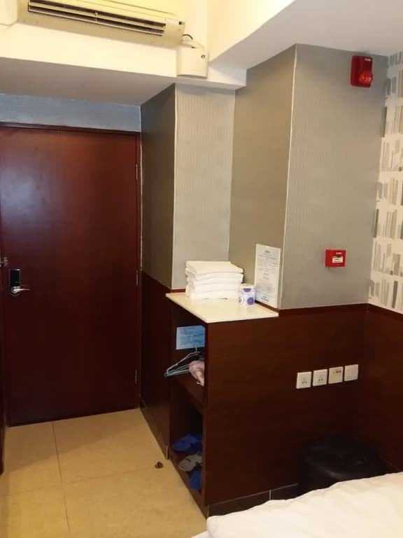 Rai Lei Hostel - photo 12