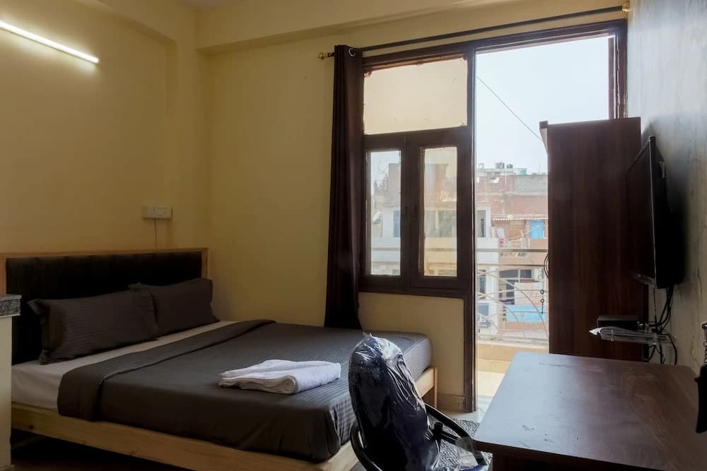 Eat Sleep Wander Studio Apartments - photo 4