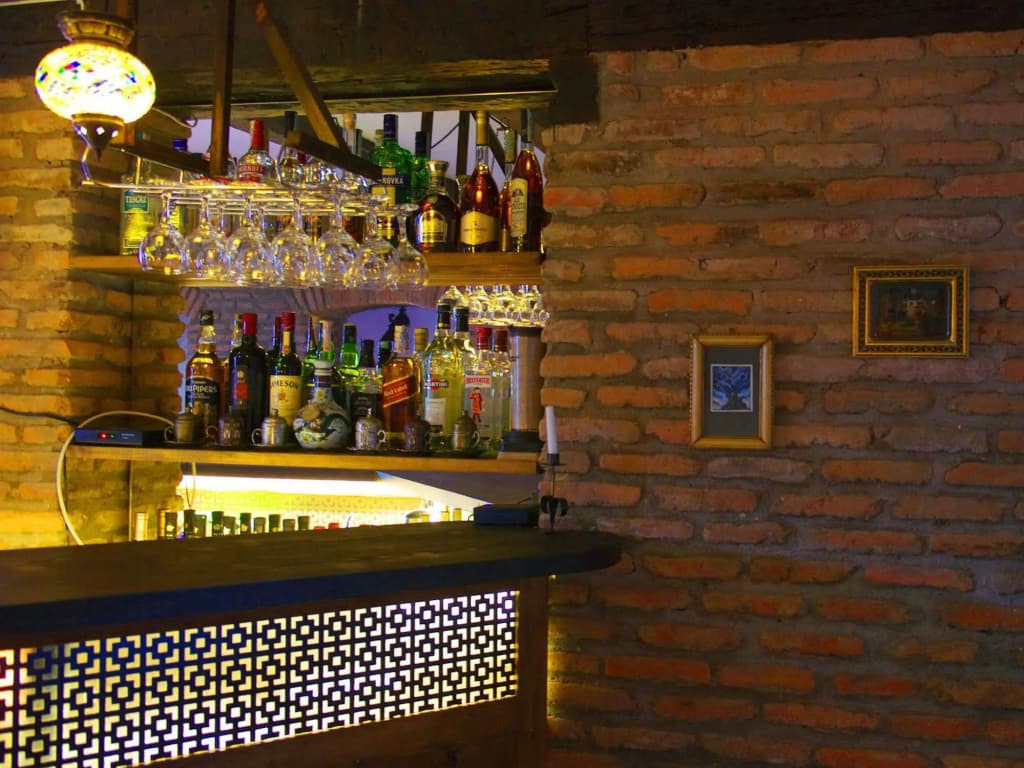 Shalimar Hotel - photo 10