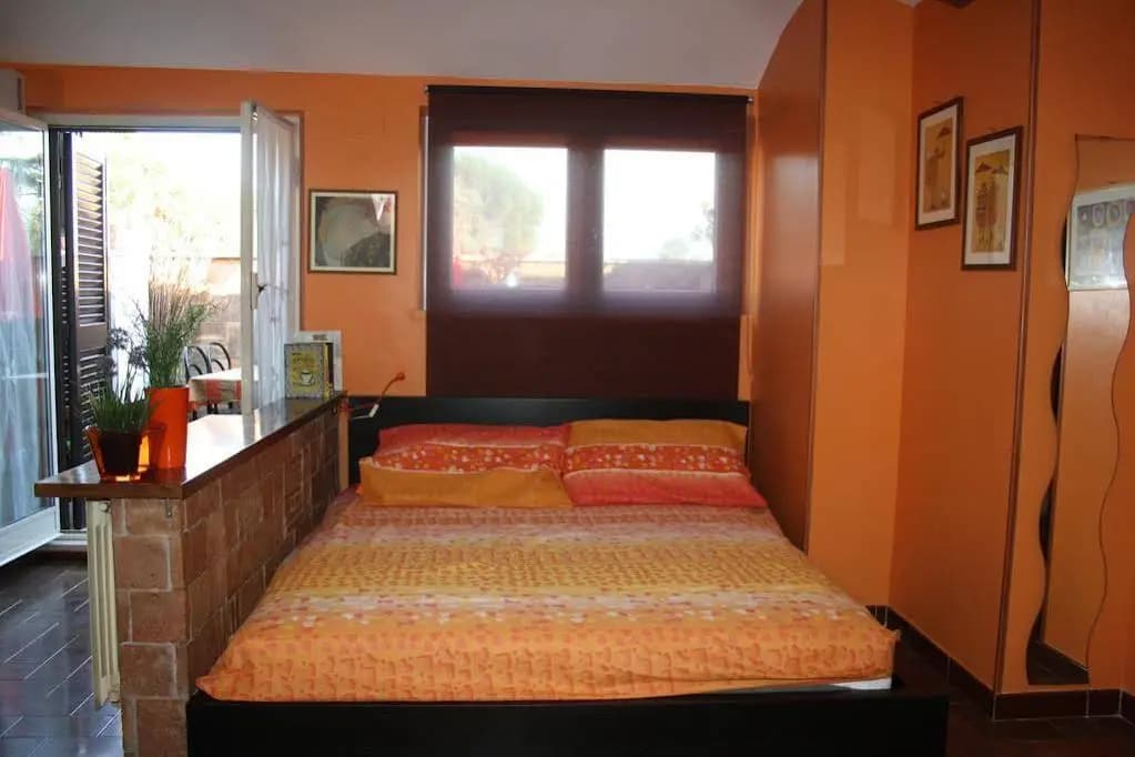 Home In Rome - photo 4